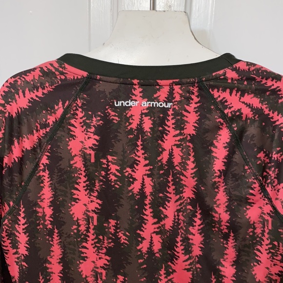 Under Armour Pink & Brown Real Tree Camouflage / Camo V Neck Pull On Top / Shirt - Picture 7 of 9